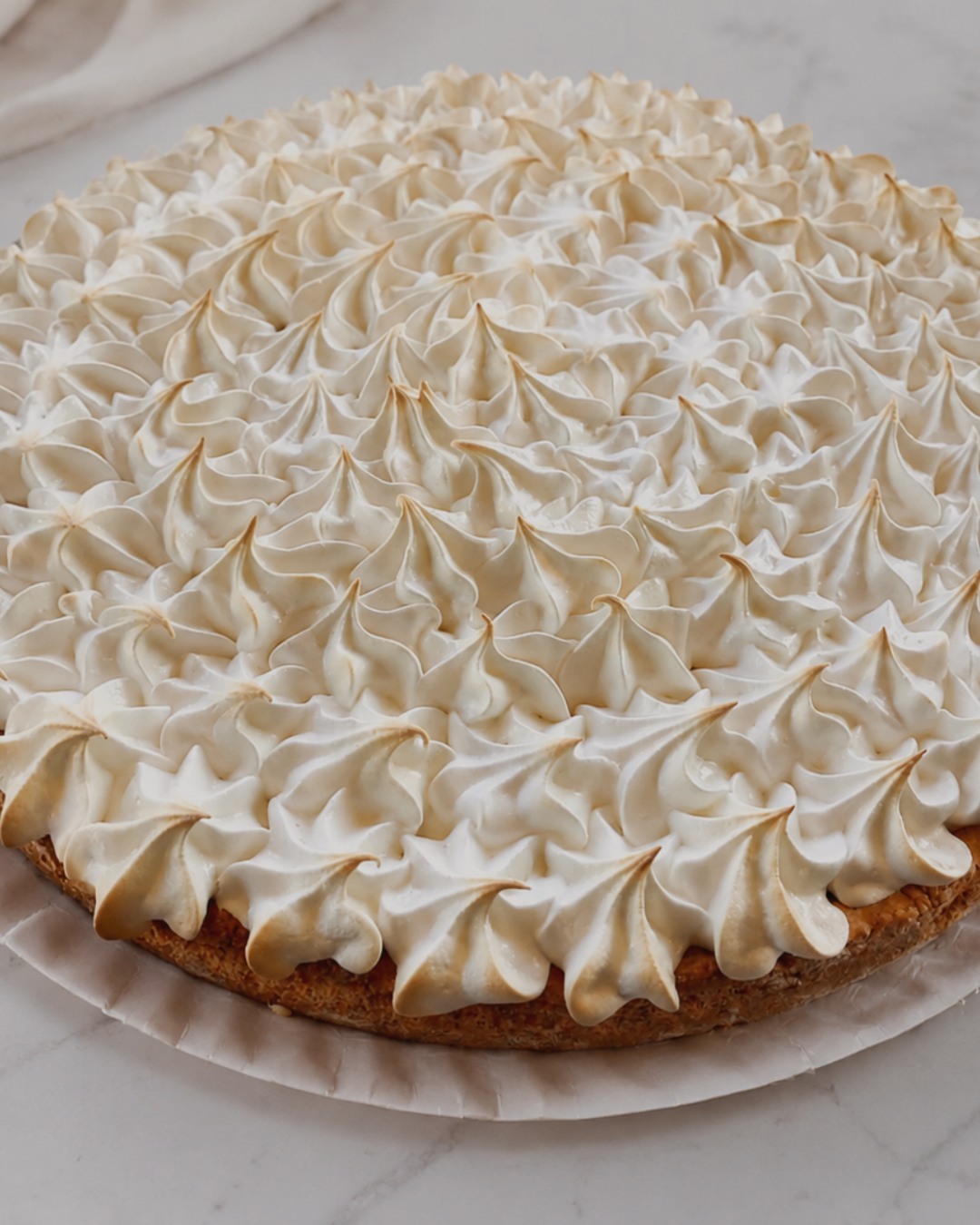Pie de limón grande